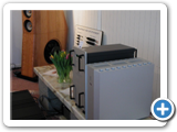 qsr speakers