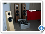 MEADOWLARK + ROGUE AUDIO @ CES 2004